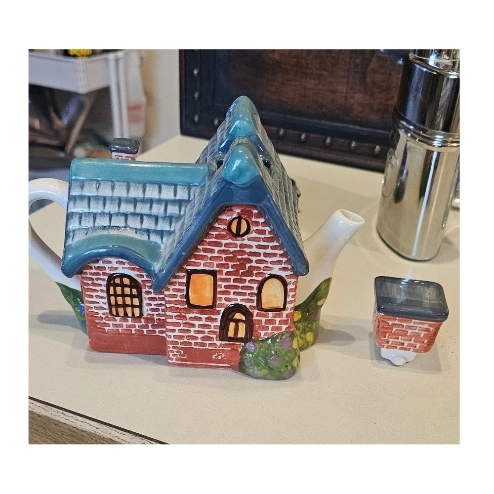 Thomas‎ Kinkade Cottage Teapot Ceramic Brick House Designpac Inc Hand Painted